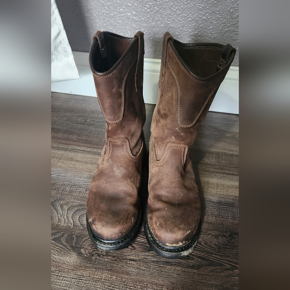 Men's 10 Carhardt slip on work boots